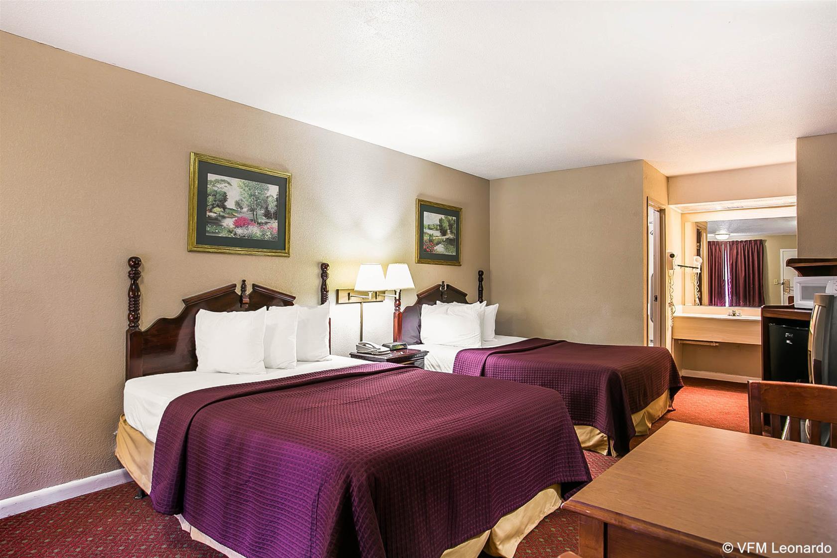 Econo Lodge Augusta, Downtown Екстериор снимка