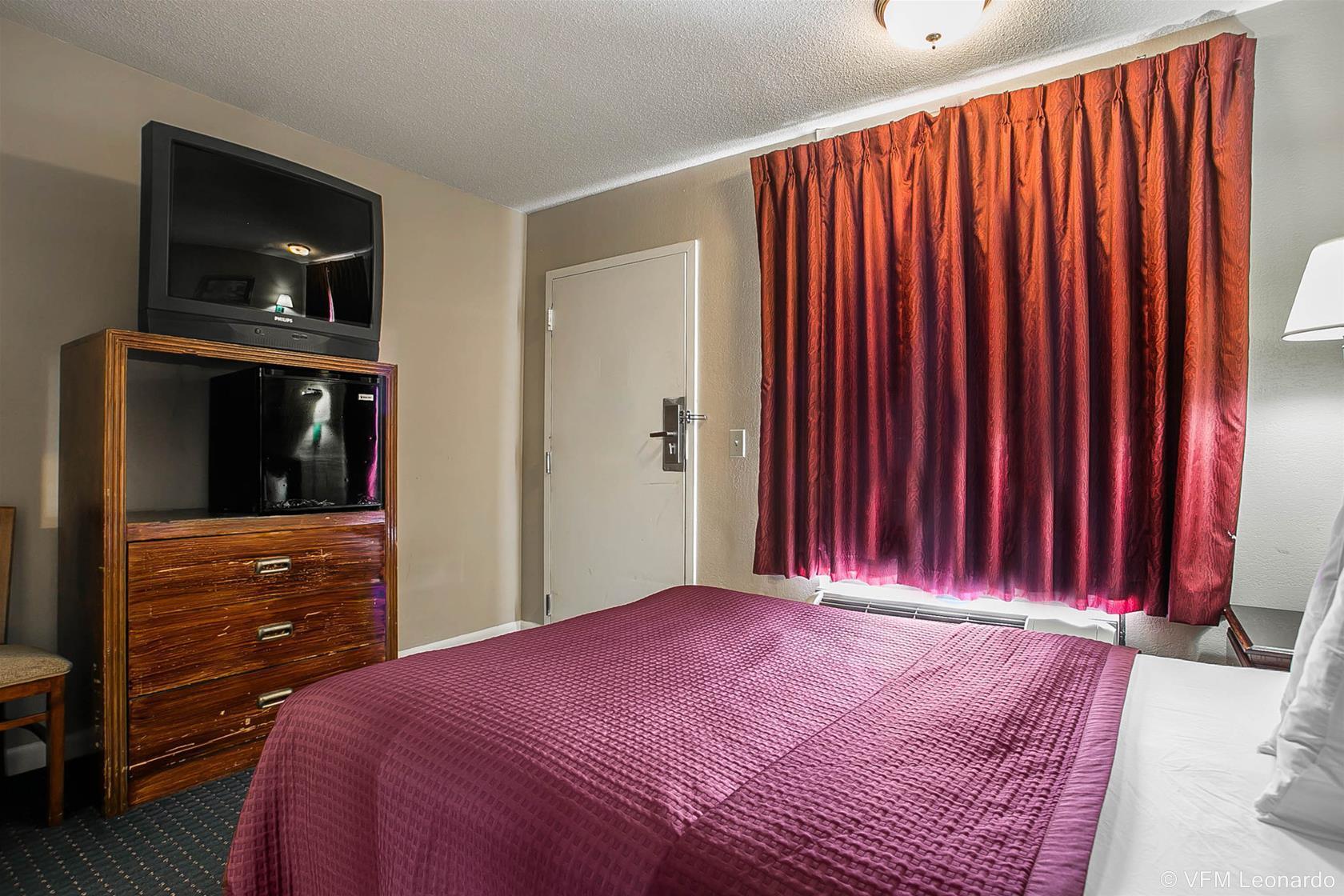 Econo Lodge Augusta, Downtown Екстериор снимка