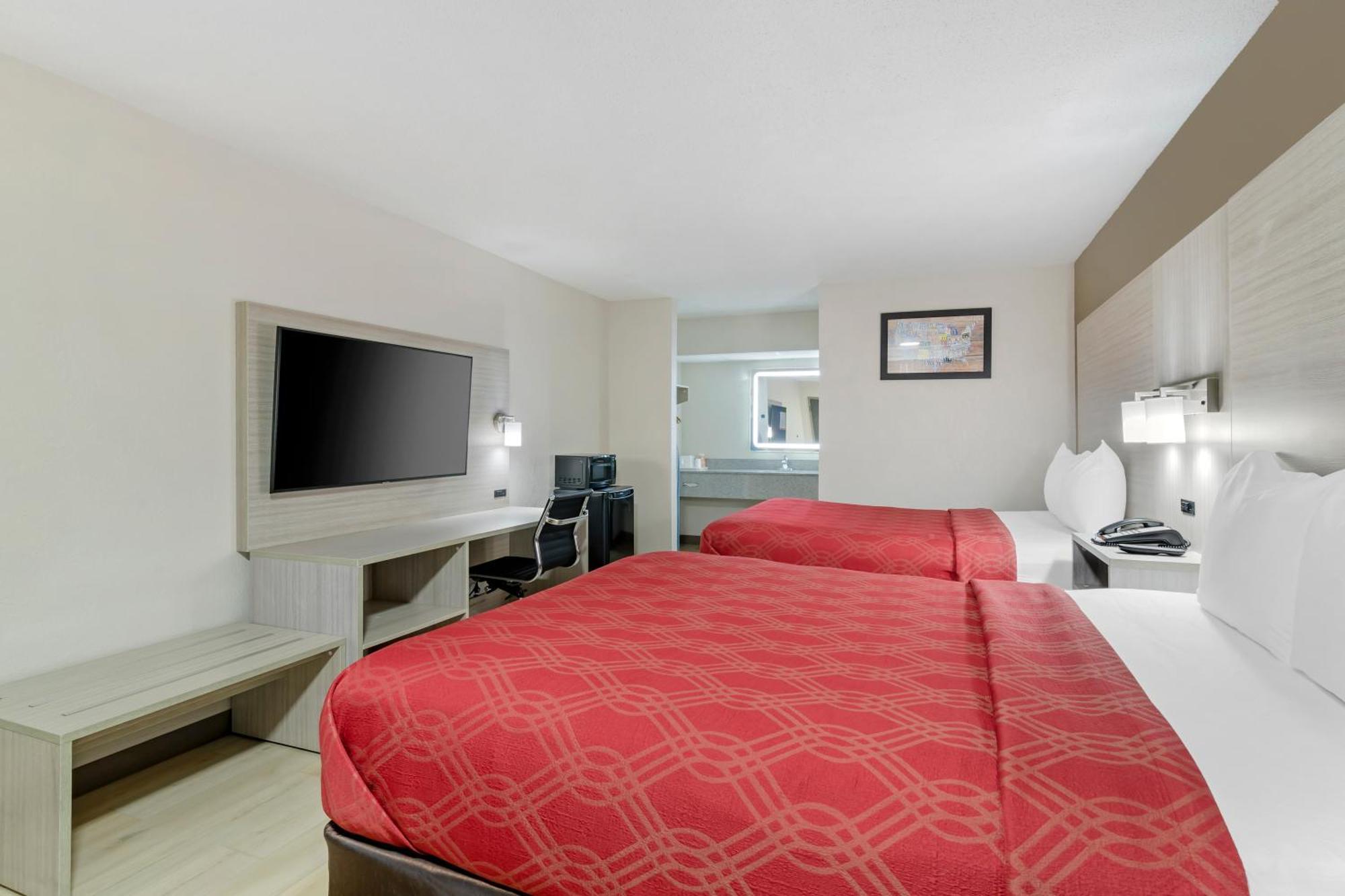 Econo Lodge Augusta, Downtown Екстериор снимка